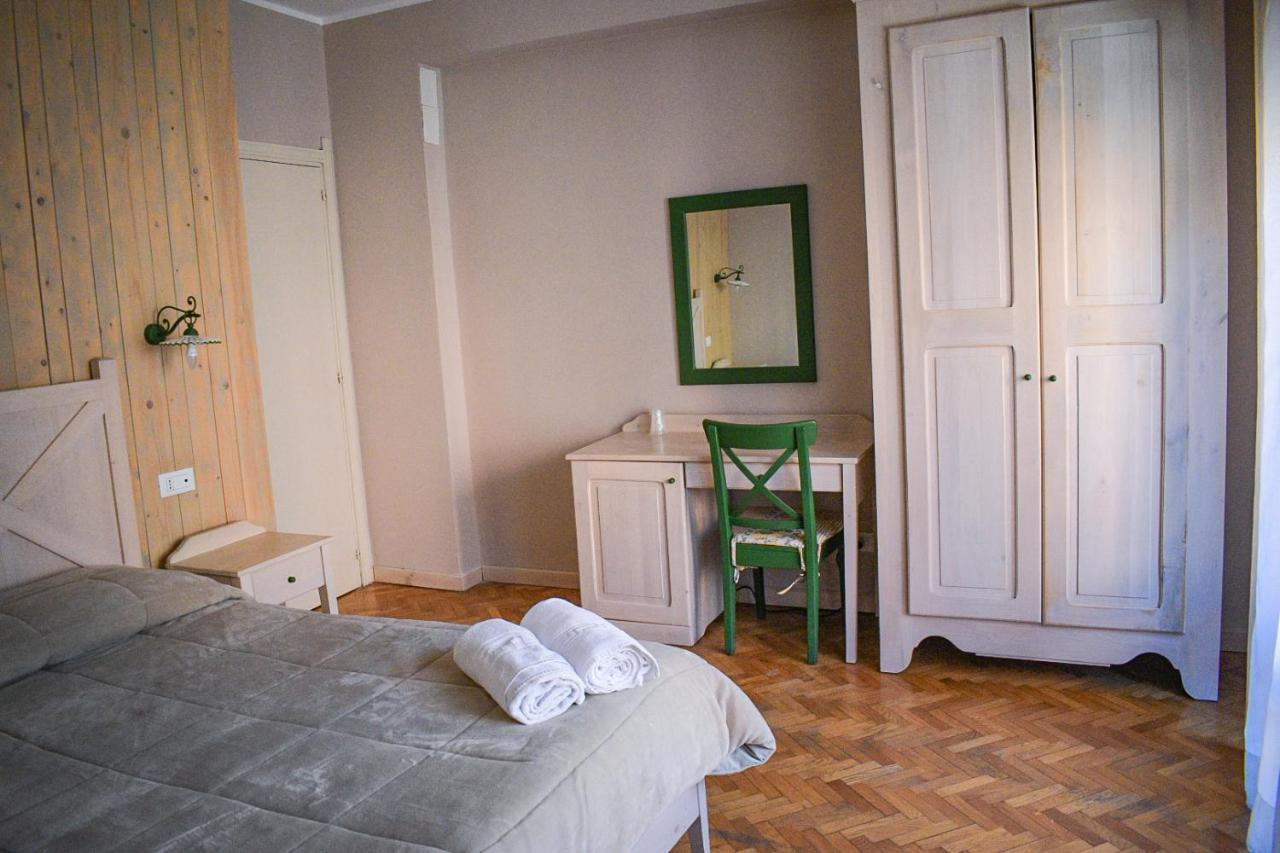 Lo Sciatore Hotel & Restaurant Camigliatello Silano Luaran gambar