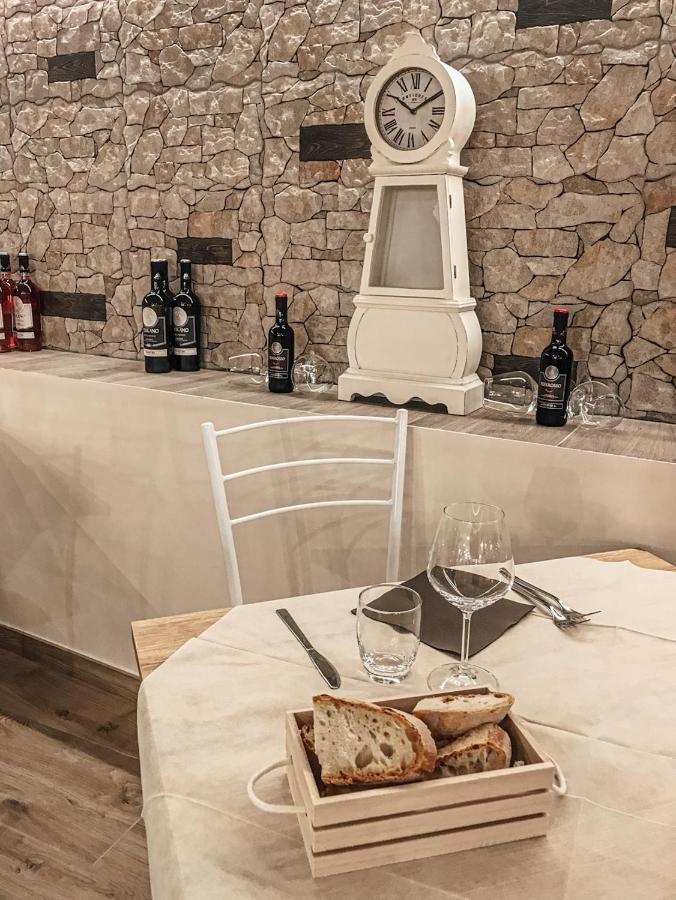 Lo Sciatore Hotel & Restaurant Camigliatello Silano Luaran gambar