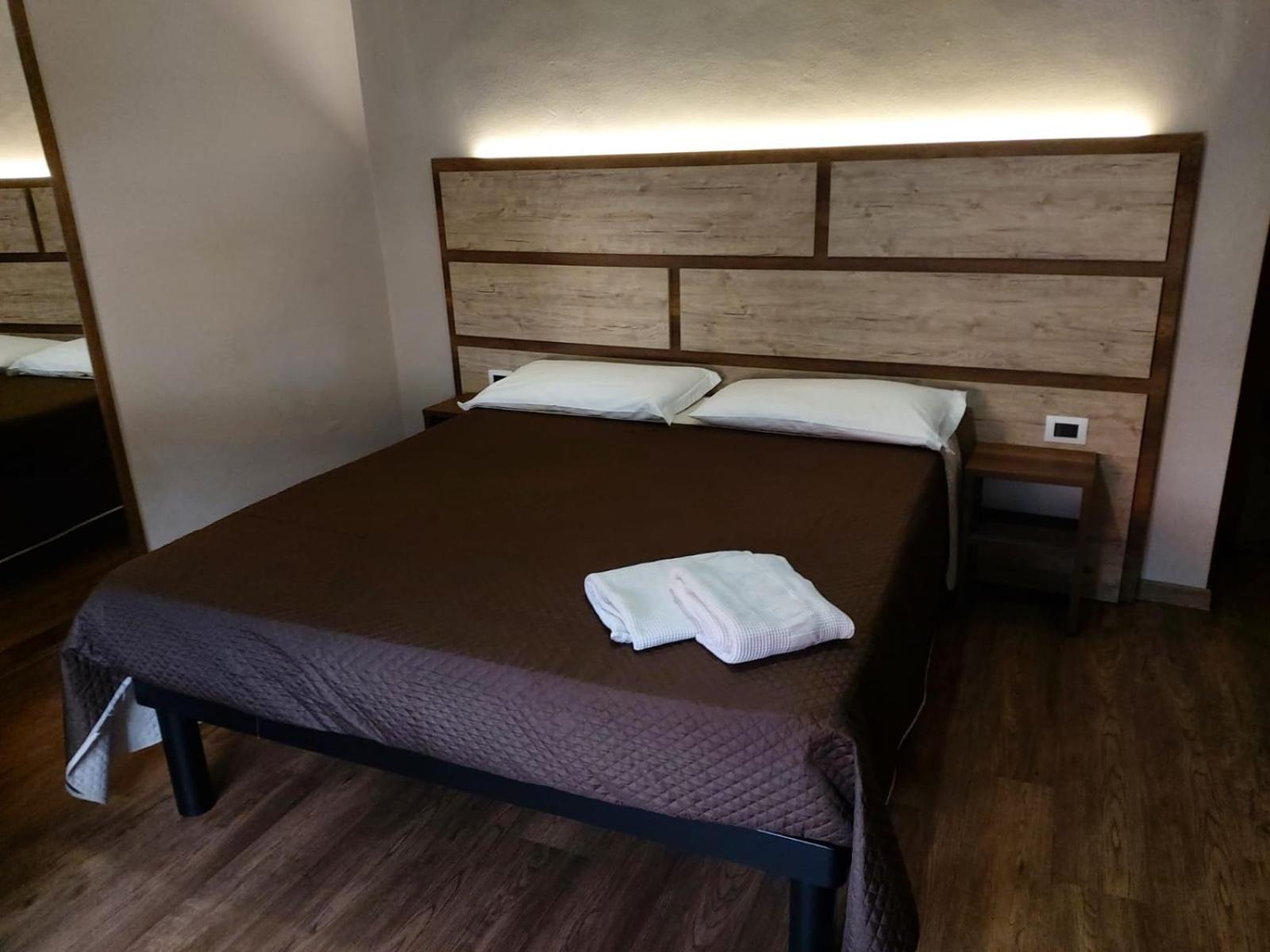 Lo Sciatore Hotel & Restaurant Camigliatello Silano Luaran gambar